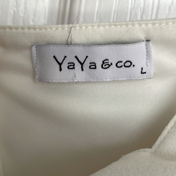 White dress - never worn (stored as a backup dress for covid wedding!) - Picture 6 of 6